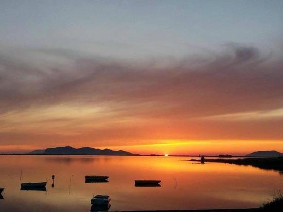 Zefiro Villa Marsala Buitenkant foto